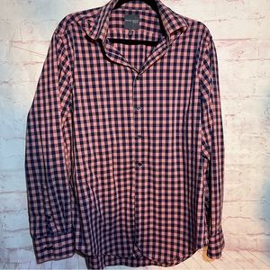 ❄️Last Chance $5❄️  Madison Slim Fit Plaid Button Up Shirt